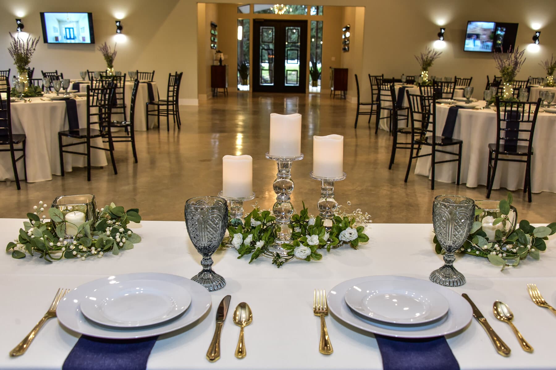 Modern Wedding Reception Head Table at Prima Vista Events