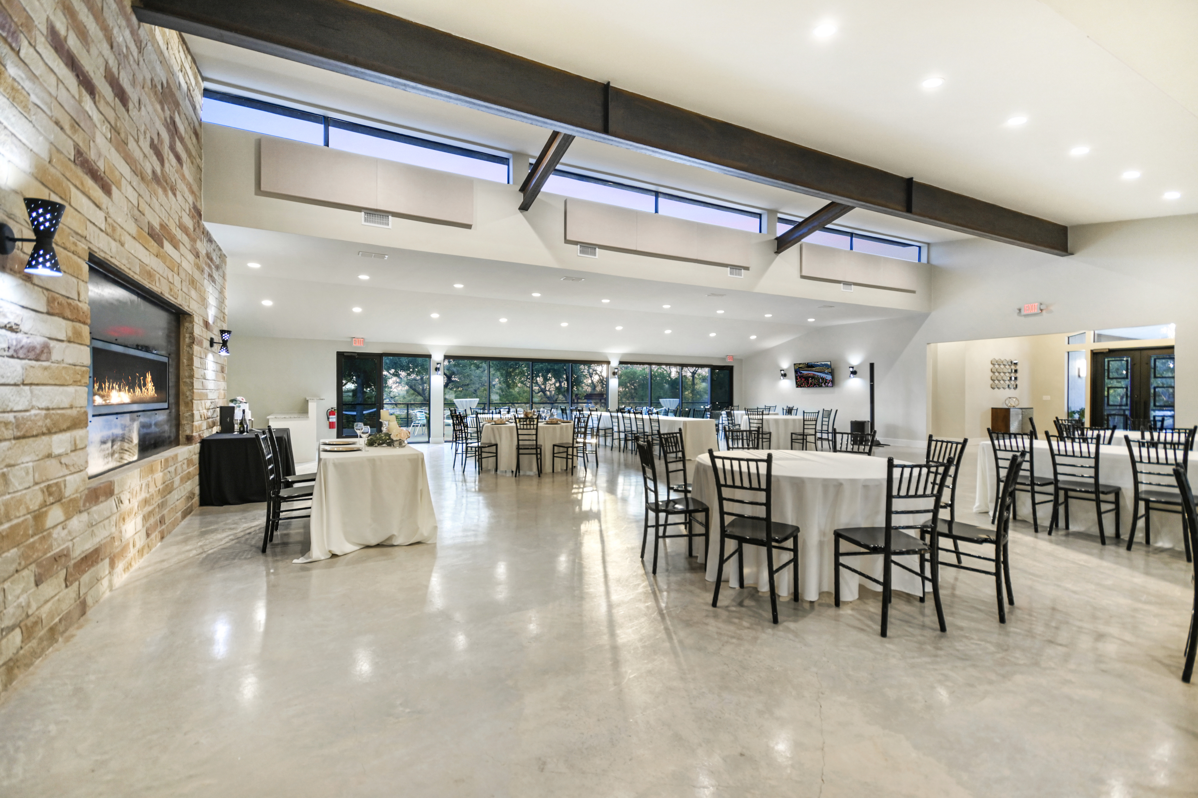Spacious and climate-controlled reception hall at Prima Vista, ensuring guest comfort during Texas heat
